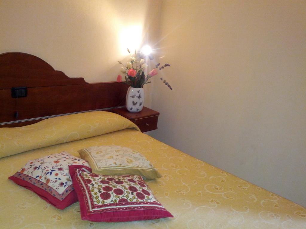 Hotel Il Malandrone Rosignano Marittimo Δωμάτιο φωτογραφία